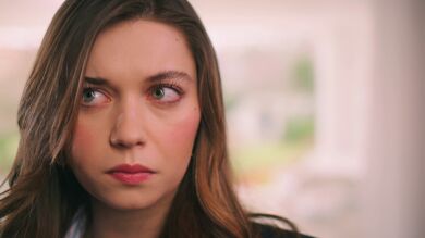 ¿Puede el amor sobrevivir a la mentira? Esta noche, Ferit y Seyran se enfrentan a su prueba más dura 