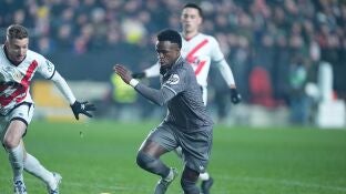 Vinicius Jr durante el Rayo-Real Madrid de la temporada pasada