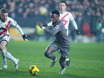 Vinicius Jr durante el Rayo-Real Madrid de la temporada pasada