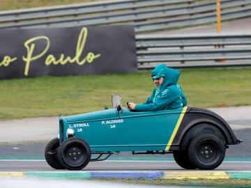 Fernando Alonso antes del GP de Brasil 2025