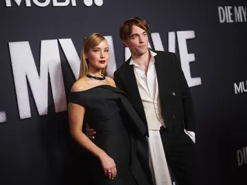 Jennifer Lawrence y Robert Pattison Jennifer Lawrence y Robert Pattison