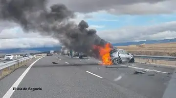 Imagen del coche siniestrado Imagen del coche siniestrado