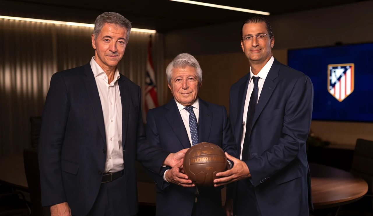 Gil Martín, Enrique Cerezo y Robert Givone, co-gestor de ASC Apollo Sports Capital