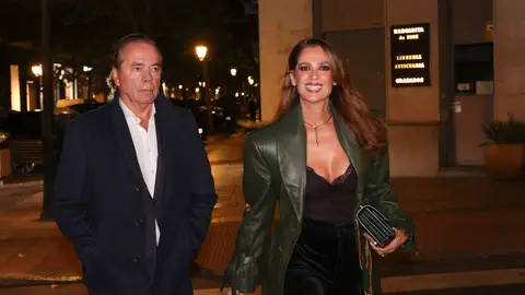 Mar Saura y Javier Revuelta Mar Saura y Javier Revuelta