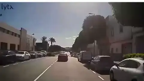 Atropella a una niña y se da a la fuga en Gran Canaria Atropella a una niña y se da a la fuga en Gran Canaria