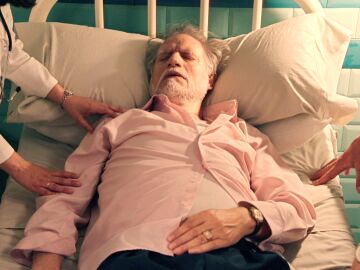 &ldquo;&iquest;Qui&eacute;n ha dado permiso para esta aberraci&oacute;n?&rdquo;: Dami&aacute;n sufre un desmayo al ver reemplazado el cartel de su empresa por el de Brossard De La Reina