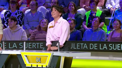 Lucía resuelve por 0 euros tras una mala racha en La ruleta de la suerte Lucía resuelve por 0 euros tras una mala racha en La ruleta de la suerte