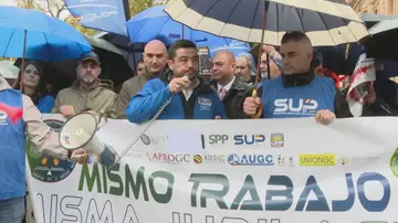 Protesta de policías y guardias civiles en Sevilla Protesta de policías y guardias civiles en Sevilla