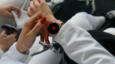 Los datos médicos que registra tu reloj inteligente pueden acabar en la Deep Web, la parte oscura de internet 