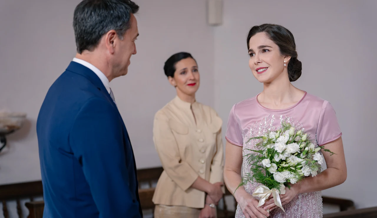 Begoña, Gabriel y Luz en el capítulo 442 de Sueños de libertad