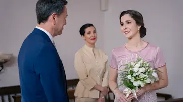 Begoña, Gabriel y Luz en el capítulo 442 de Sueños de libertad Begoña, Gabriel y Luz en el capítulo 442 de Sueños de libertad