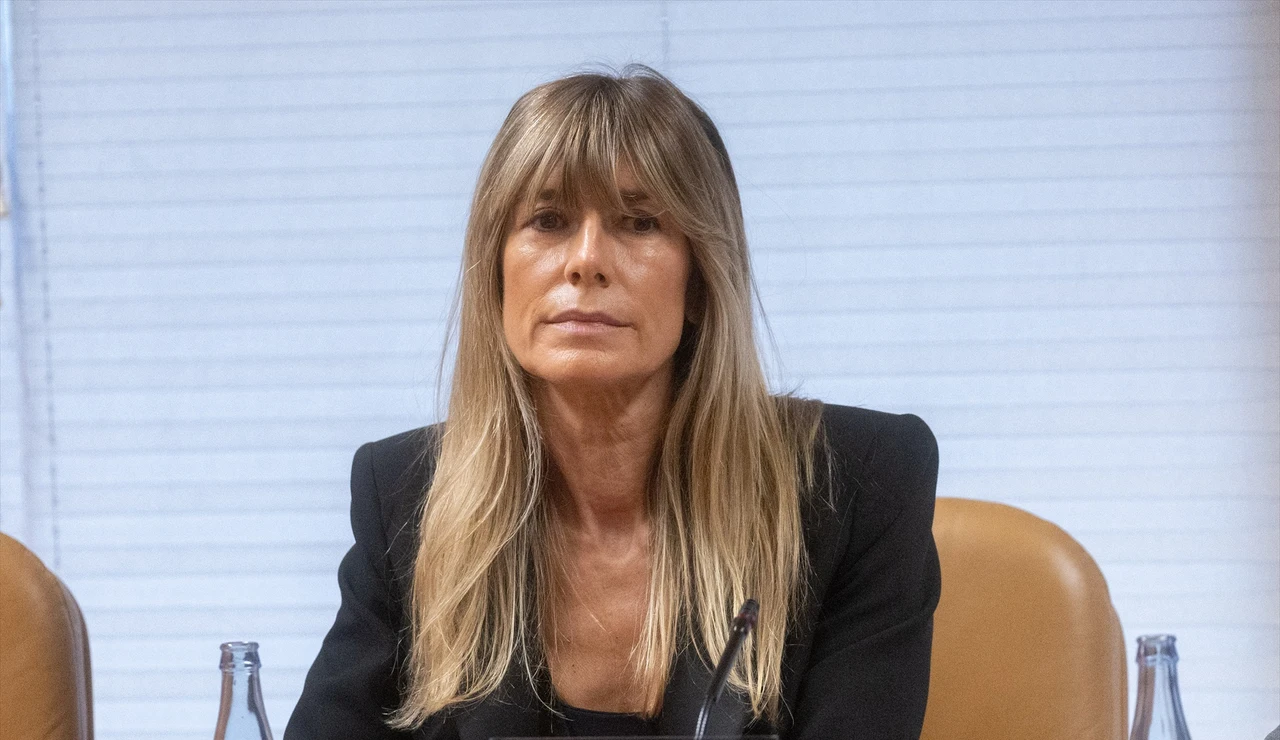 El juez Peinado retira el pasaporte a Begoña Gómez como medida cautelar antes del juicio