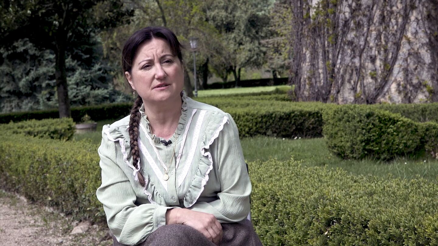 &ldquo;Soy la criada de las hijas&rdquo;: descubre a Isabela, el personaje de Iolanda Mu&iacute;&ntilde;os en Las hijas de la criada