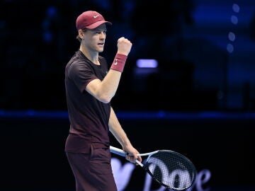 Jannik Sinner celebra la victoria ante Ben Shelton