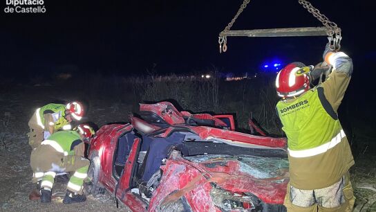Imagen del coche tras el accidente