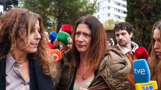 Imagen de Leire D&iacute;ez a su llegada a los juzgados de Plaza de Castilla 