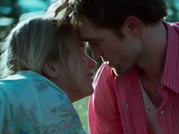 Jennifer Lawrence y Robert Pattinson en Die My Love Jennifer Lawrence y Robert Pattinson en Die My Love