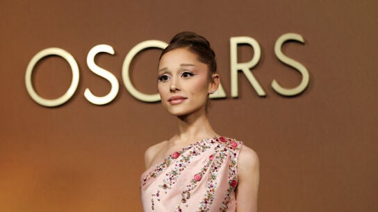 Ariana Grande en los Governors Awards
