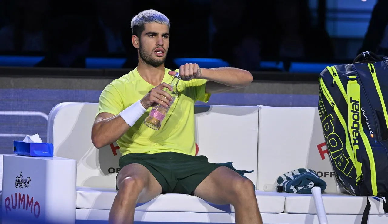 Carlos Alcaraz en la final de las ATP Finals