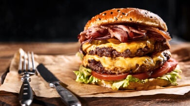 Bicarbonato en la carne: el truco que transforma tus hamburguesas