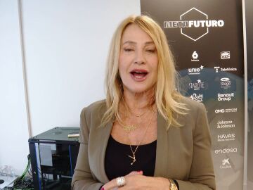 Nadia Comaneci atiende a Antena 3 Deportes