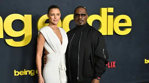 Eddie Murphy y Paige Butcher Eddie Murphy y Paige Butcher