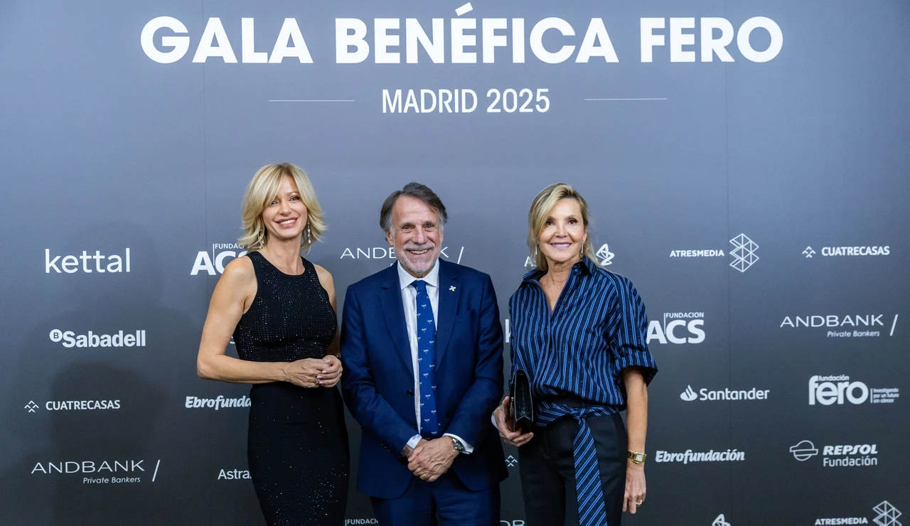 Susanna Griso, José Creuheras y su mujer Columna Martí en la Gala Benéfica FERO