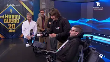 Odontología y tecnología unidas en un dispositivo único: Marron sorprende con un invento de pelicula Odontología y tecnología unidas en un dispositivo único: Marron sorprende con un invento de pelicula