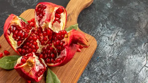 Granada sin la parte del medio Granada sin la parte del medio