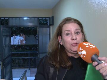 La cuidadora de su t&iacute;o se atrinchera en casa tras su muerte: "El d&iacute;a que muri&oacute;, se encerr&oacute; en el piso y cambi&oacute; la cerradura"