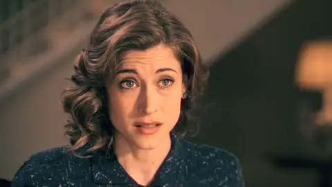 Andrés sigue sospechando de Gabriel, pero Marta defiende a su primo a capa y espada: “Es de la familia” Andrés sigue sospechando de Gabriel, pero Marta defiende a su primo a capa y espada: “Es de la familia”