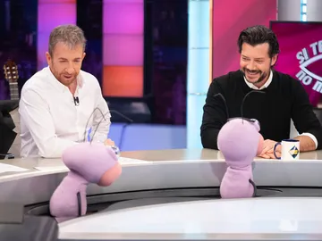 "No me jodas...": Álvaro Morte pone a prueba su memoria con Trancas y Barrancas "No me jodas...": Álvaro Morte pone a prueba su memoria con Trancas y Barrancas