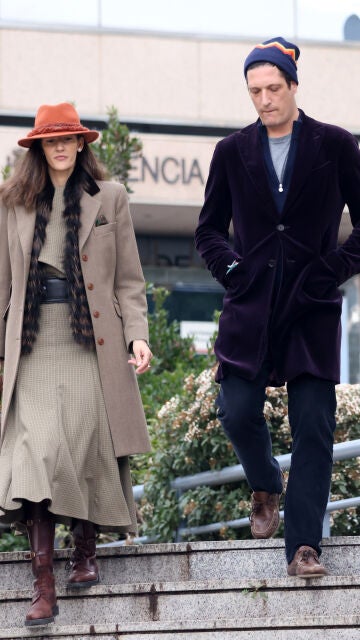 Luis Medina y Clara Caruana llegando al juicio