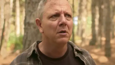 "Te voy a matar": Emilio se enfrenta a Octavio Oramas, mañana en La Encrucijada "Te voy a matar": Emilio se enfrenta a Octavio Oramas, mañana en La Encrucijada