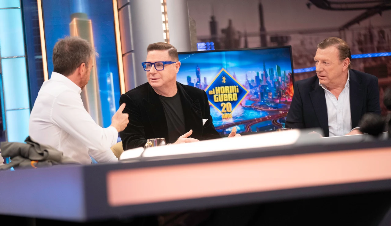 La surrealista anécdota de Jorge Cadaval en un váter con chorro en Japón: "Eso te coge y te saca las tripas"