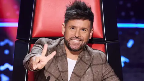 El equipo de Pablo López emociona al público: Nia y Ferrán alcanzan los Directos de La Voz El equipo de Pablo López emociona al público: Nia y Ferrán alcanzan los Directos de La Voz