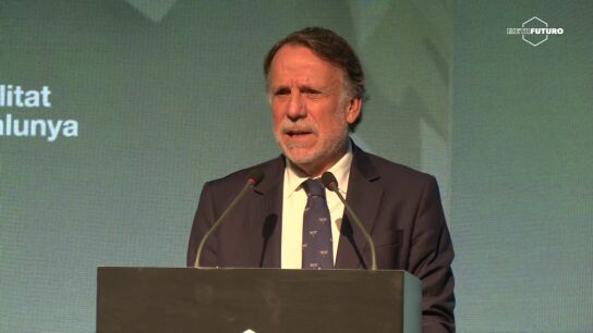 Jos&eacute; Creuheras, sobre Metafuturo