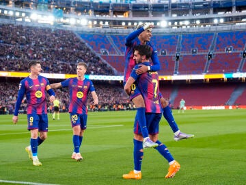 Ferran Torres celebra su gol ante el Athletic