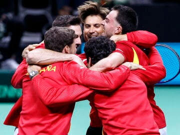El equipo español celebra su pase a la final de la Copa Davis