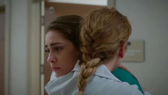 “Escucha a tu corazón”: Bahar le da a Seren el consejo más valioso de su vida “Escucha a tu corazón”: Bahar le da a Seren el consejo más valioso de su vida