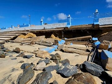 Almonte solicita al gobierno la declaración de emergencia en el litoral de Matalascañas por el deterioro del paseo marítimo