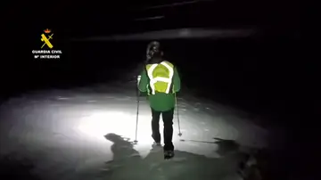 Muere un montañero madrileño de 53 años tras sufrir una caída en el Pirineo aragonés Muere un montañero madrileño de 53 años tras sufrir una caída en el Pirineo aragonés