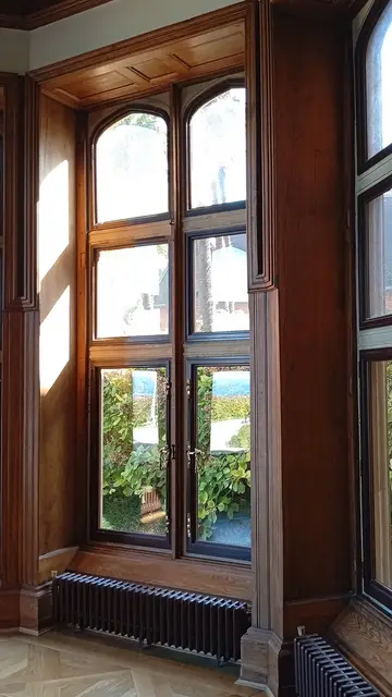 Ventanales del Palacio Miramar Ventanales del Palacio Miramar