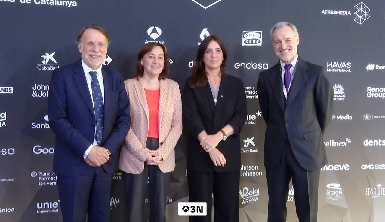 Los grandes retos abordados en Metafuturo: expertos, políticos y empresas analizan la era de la IA y el impacto de las redes