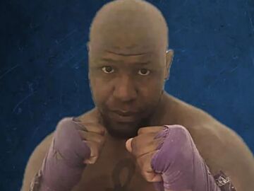 El luchador de MMA Isaac Johnson