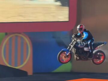 El piloto Lurrique Ferrari en acción