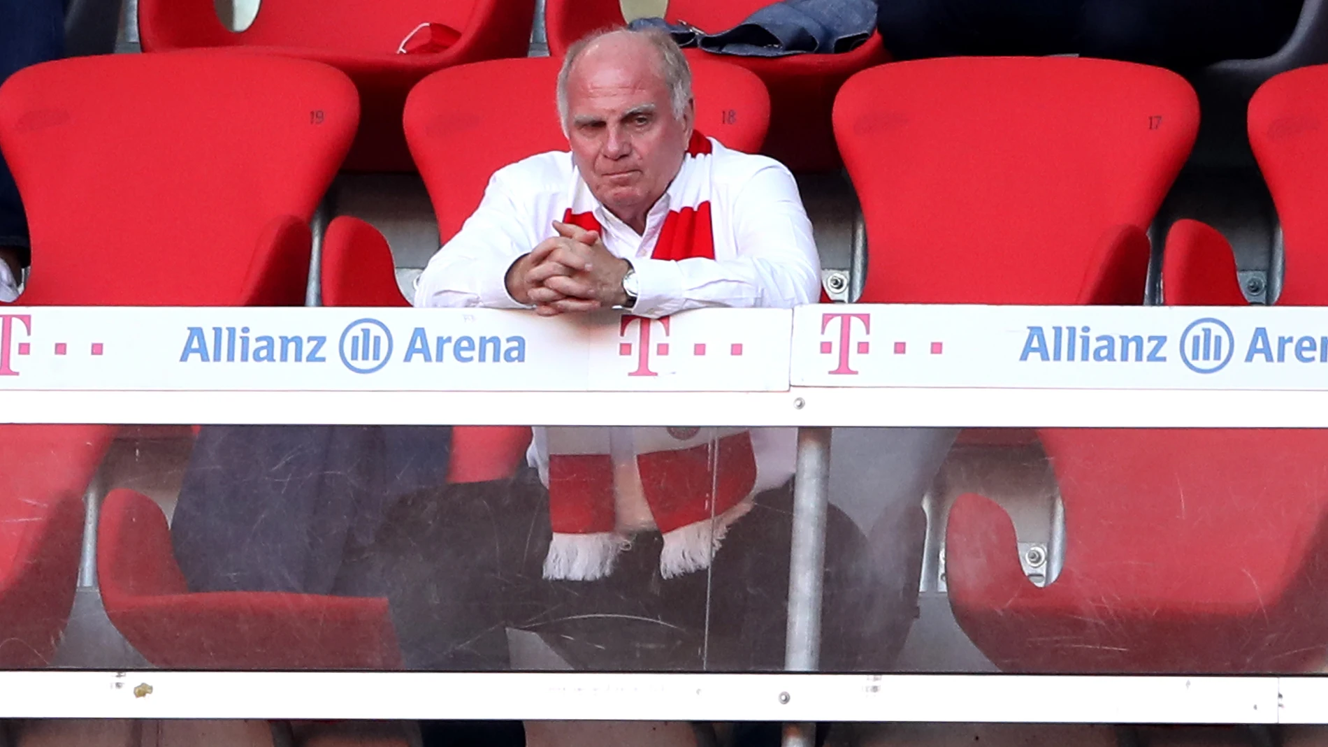 Fotografía de archivo del presidente de honor del Bayern Múnich, Uli Hoeness Fotografía de archivo del presidente de honor del Bayern Múnich, Uli Hoeness