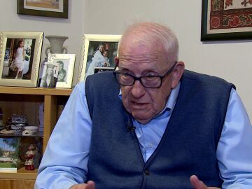 Joan Canela, socio número 6 del Barcelona