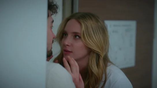 Maral humilla a Uras con un beso forzado y lo deja sin palabras: “¿El de antes fue como este?” Maral humilla a Uras con un beso forzado y lo deja sin palabras: “¿El de antes fue como este?”