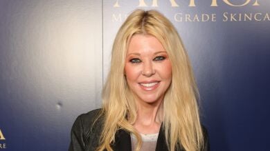 La actriz de American Pie, Tara Reid, dice que la drogaron tras verla inconsciente en un vídeo donde se la llevan en camilla
